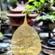 Tác phẩm nghệ thuật, quà tặng lưu niệm, hoa sen và lá bồ đề mạ vàng (18x27) Cm