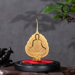 Lá bồ đề mạ vàng, Tượng phật