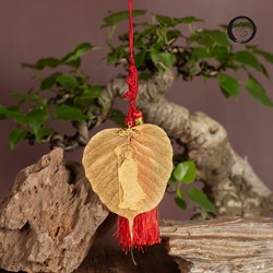 Lá bồ đề mạ vàng treo xe ô tô