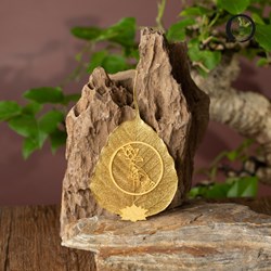 Lá bồ đề mạ vàng biểu tượng Hoa Sen